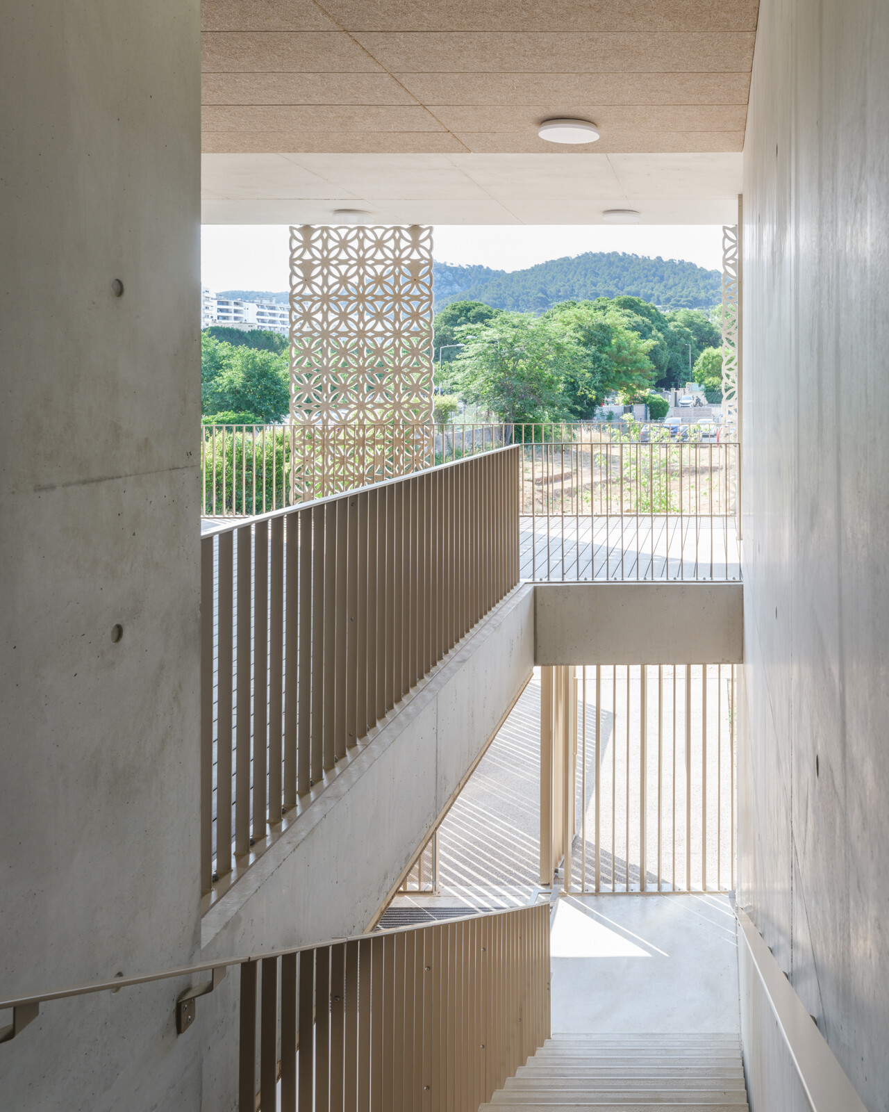 Gymnase Ste Trinite-photo soumise a droits d'auteur-MD-14